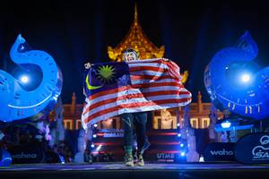 BIB: 
                            <button type="button" onclick="openModal(22657844)" class="btn btn-primary btn-sm float-right btn-popup" data-toggle="modal" data-target=".modal-high-quality">
                        <i class="fas fa-shopping-cart"></i> Add to Cart
                    </button>
                                            <button type="button" onclick="isThisMe(22657844, true)" class="btn btn-success btn-sm float-right btn-popup btn-isme hidden" data-toggle="tooltip" data-placement="bottom" title="นี่คือรูปของคุณใช่ไหม คลิกที่นี่เพื่อเอาเข้าอัลบั้ม">
                        <i class="fas fa-plus"></i> Add to album
                    </button>
                    <button type="button" onclick="isThisMe(22657844, false)" class="btn btn-warning btn-sm float-right btn-popup btn-isnotme hidden">
                        <i class="fas fa-ban"></i> Remove from album
                    </button>